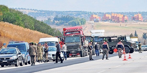 Syria-bound trucks operated by MİT were searched in January 2014 after prosecutors received tip-offs that they are illegally carrying arms to Syria