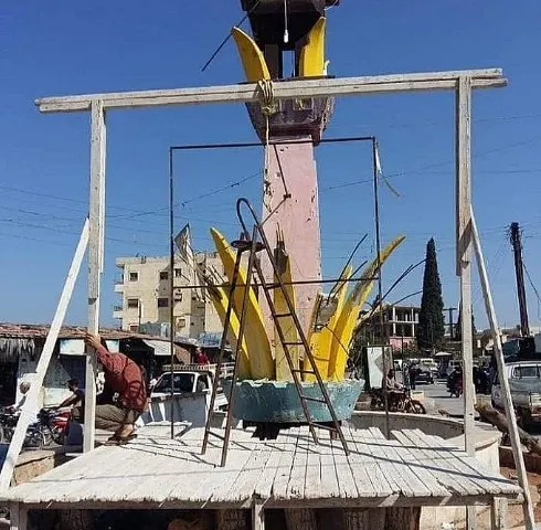 Mistura's & the 'tripartite aggressors' al-Qaeda gangs kidnapped 100s of men in Idlib on suspicion of them wanting Reconciliation. The foreign criminals built this hanging scaffold for them.