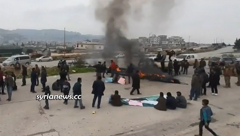 M4 Aleppo - Latakia highway - blocked by Erdogan's HTS terrorists and their children