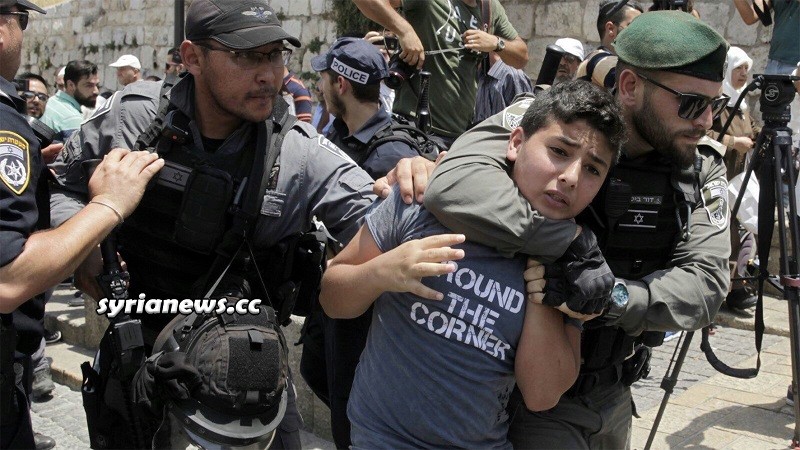 Israel IDF soldiers kidnap Palestinian child