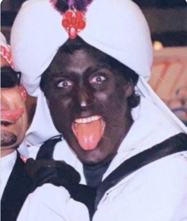 #BlackFaceHitler Trudeau of course supports the Nazimaidans in Ukraine.
