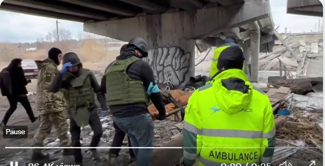 Keystone Kops trauma care in Ukraine. Victim almost dropped.