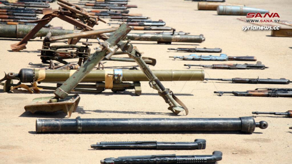 Syrian security seize ISIS weapons and munition in Daraa countryside