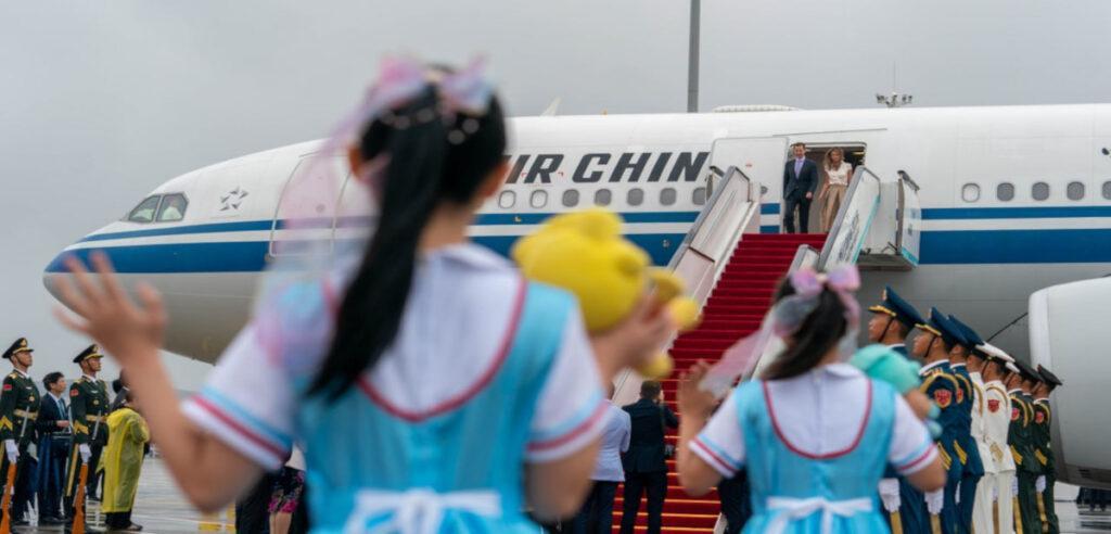 President Assad and First Lady Arrive in China to Attend Asian Games 2023